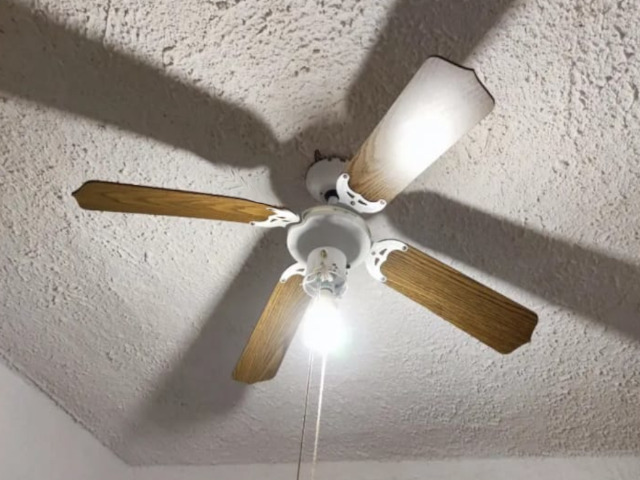 Ventilatore da soffitto con Lampada